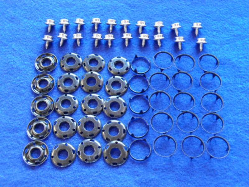 Datsun Roadster 65, 66, 67, 67 1/2, 68, 69 and 70 Loop Carpet kit LH drive Red Trunk piece jack in wheel well