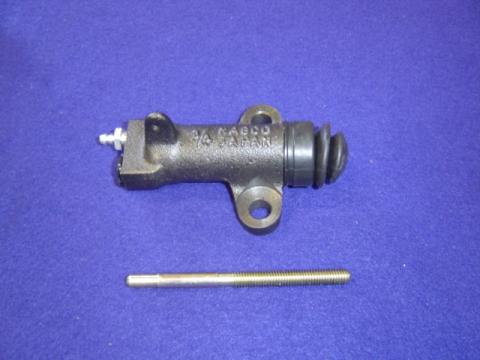 Datsun Roadster 67, 67 1/2, 68, 69 & 70 Slave Cylinder w/rod