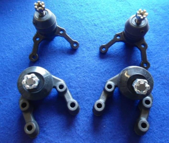 Datsun Roadster & Fairlady 63, 64, 65, 66, 67,6 71/2, 68, 69 & 70 Upper & Lower Ball Joint (Set of 4) ASSEMBLY