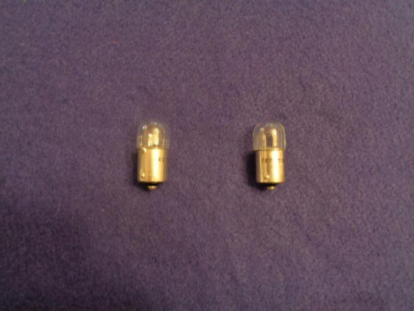Datsun_Roadster_Marker_light_b