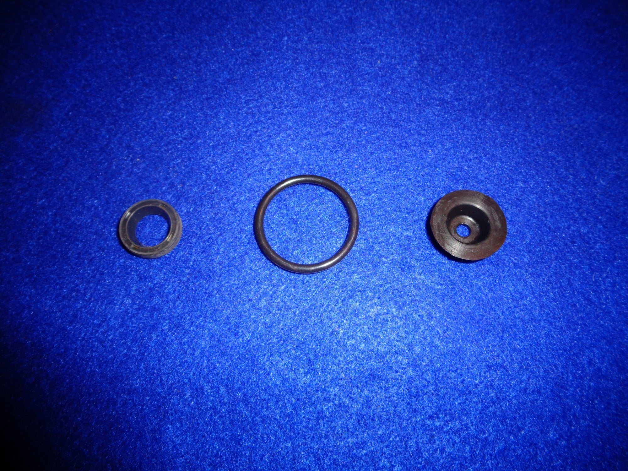 Datsun Roadster Speedo drive o-ring, inner seal & cable seal