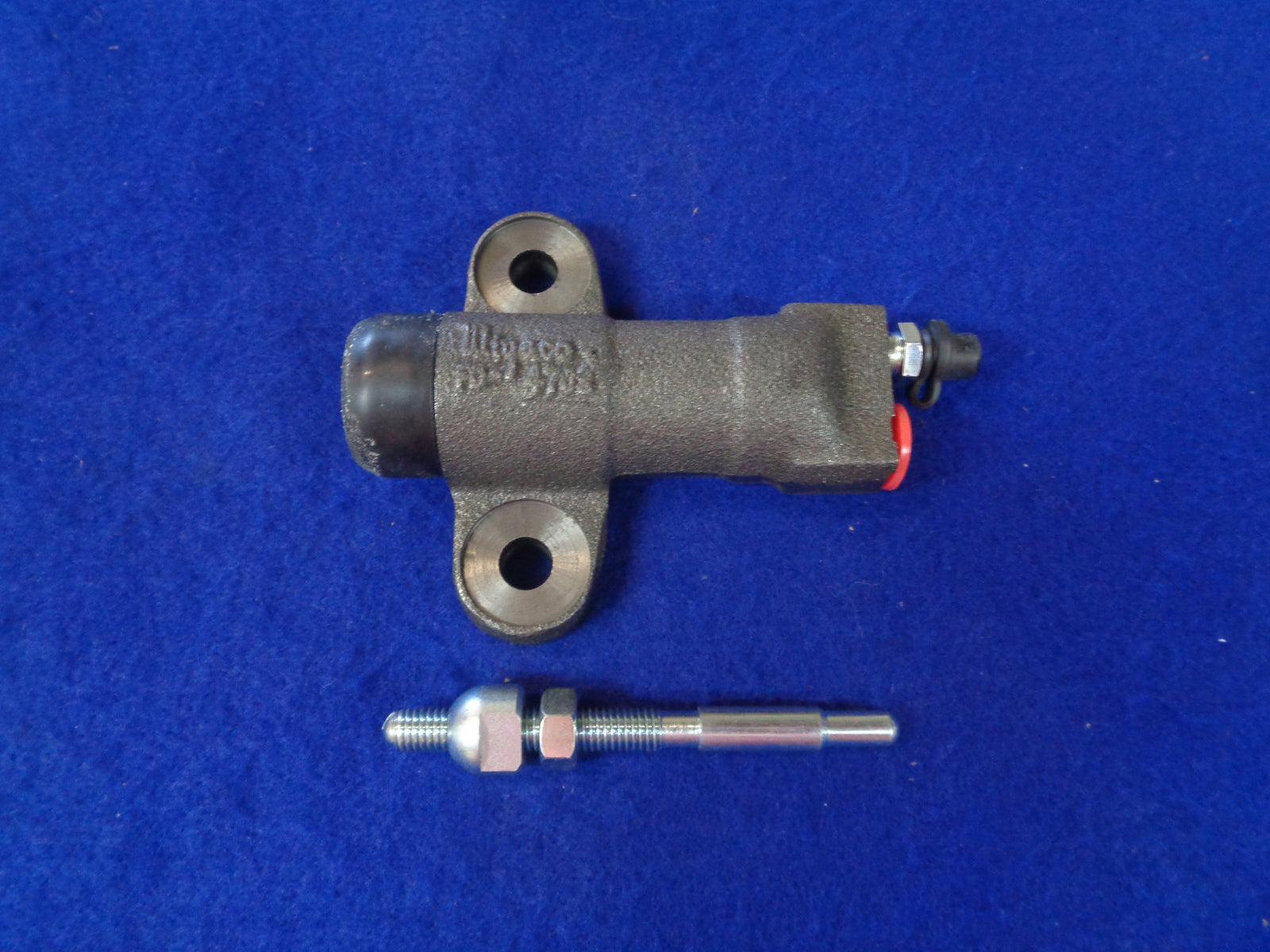 Datsun Roadster and Fairlady 63, 64, 65 & 67 Early Slave Cylinder