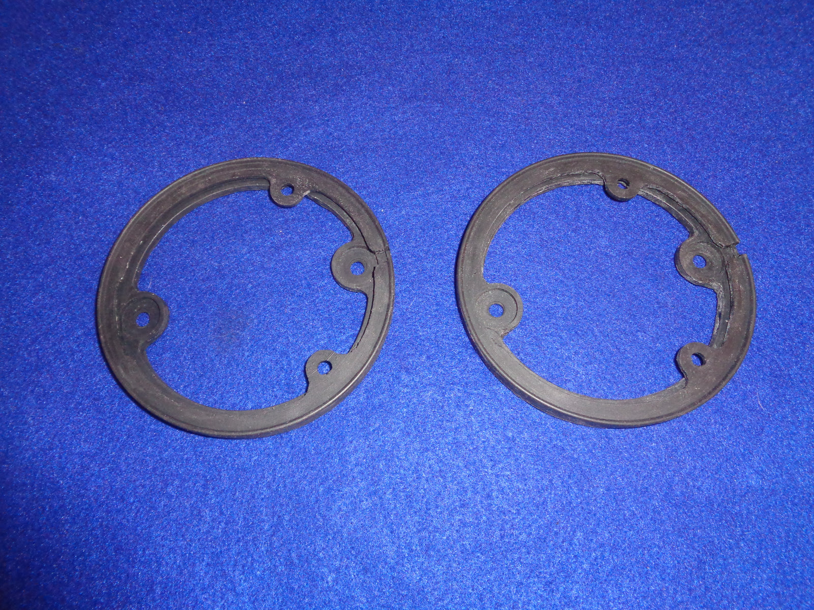 Datsun Roadster 70 Front Park Lamp weather-strip pair