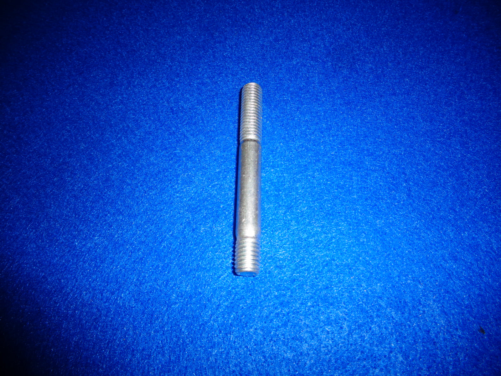 Datsun Roadster 671/2,68, 69 & 70 U20 Thermostat Housing stud