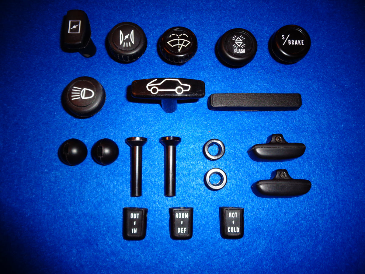 Datsun Roadster 70 Knob Kit