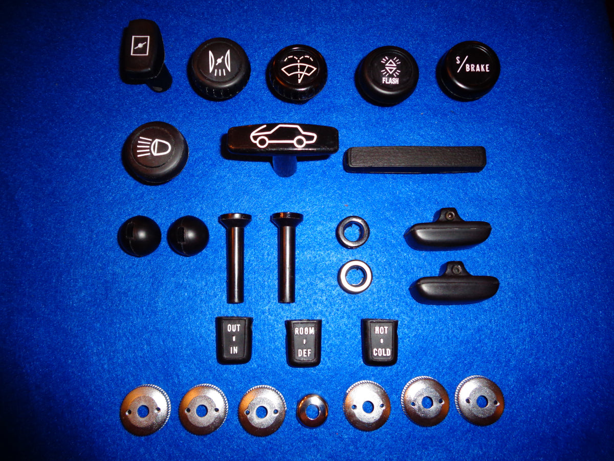 Datsun Roadster 70 Knob Kit