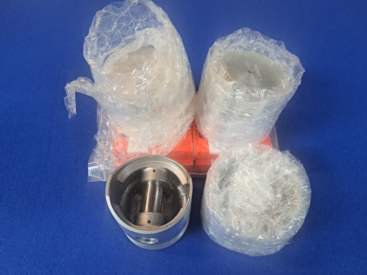 Datsun Fairlady 1500 Dome Pistons .030 W/Ring set