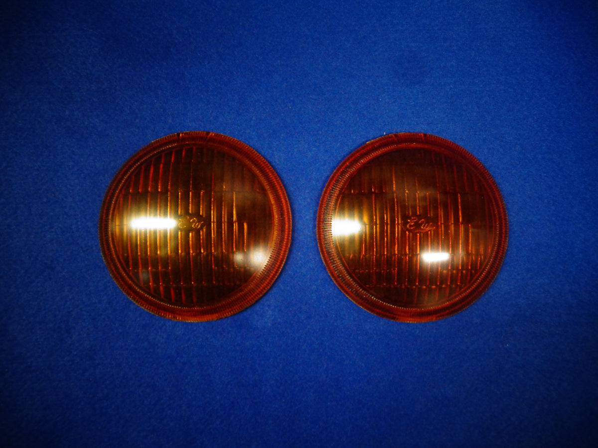 Datsun Fairlady &amp; Roadster Everwing Fog Lamp lenses in Amber