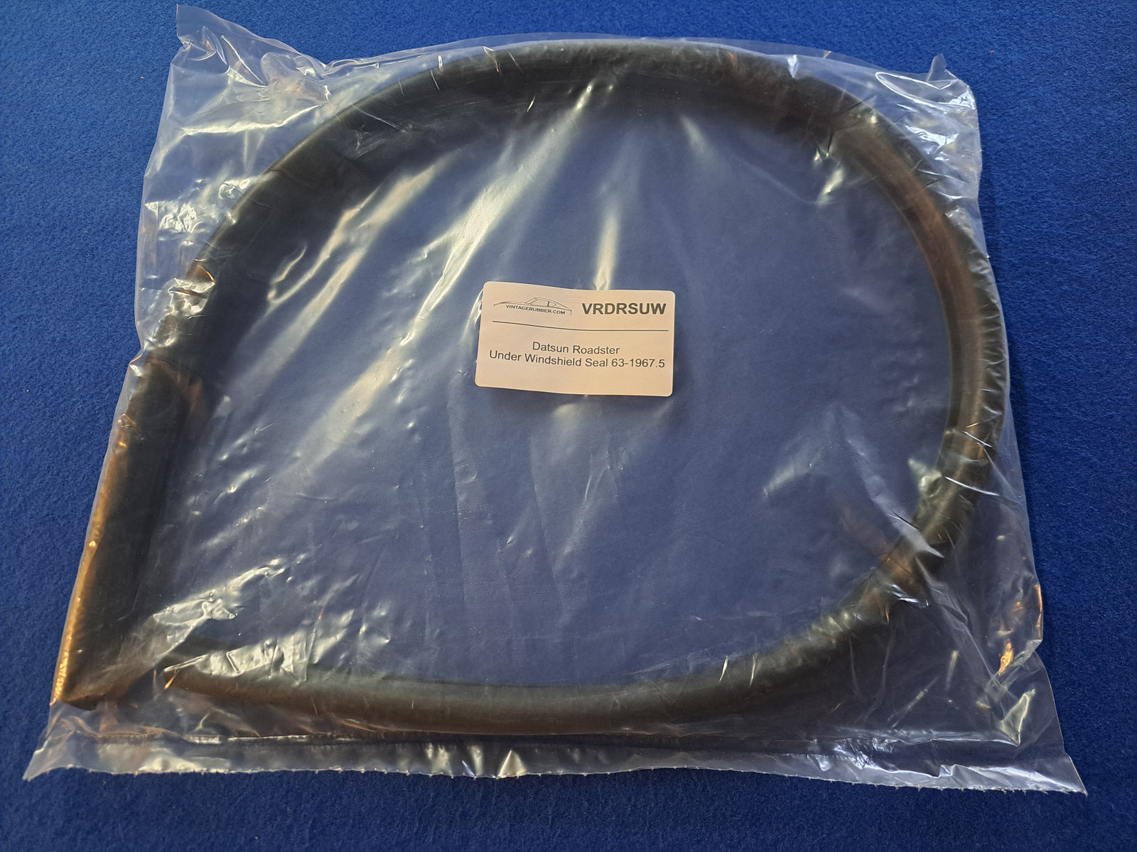 Datsun Roadster 63, 64, 65, 66, 67, 67 1/2 Windshield Underframe Weather-strip