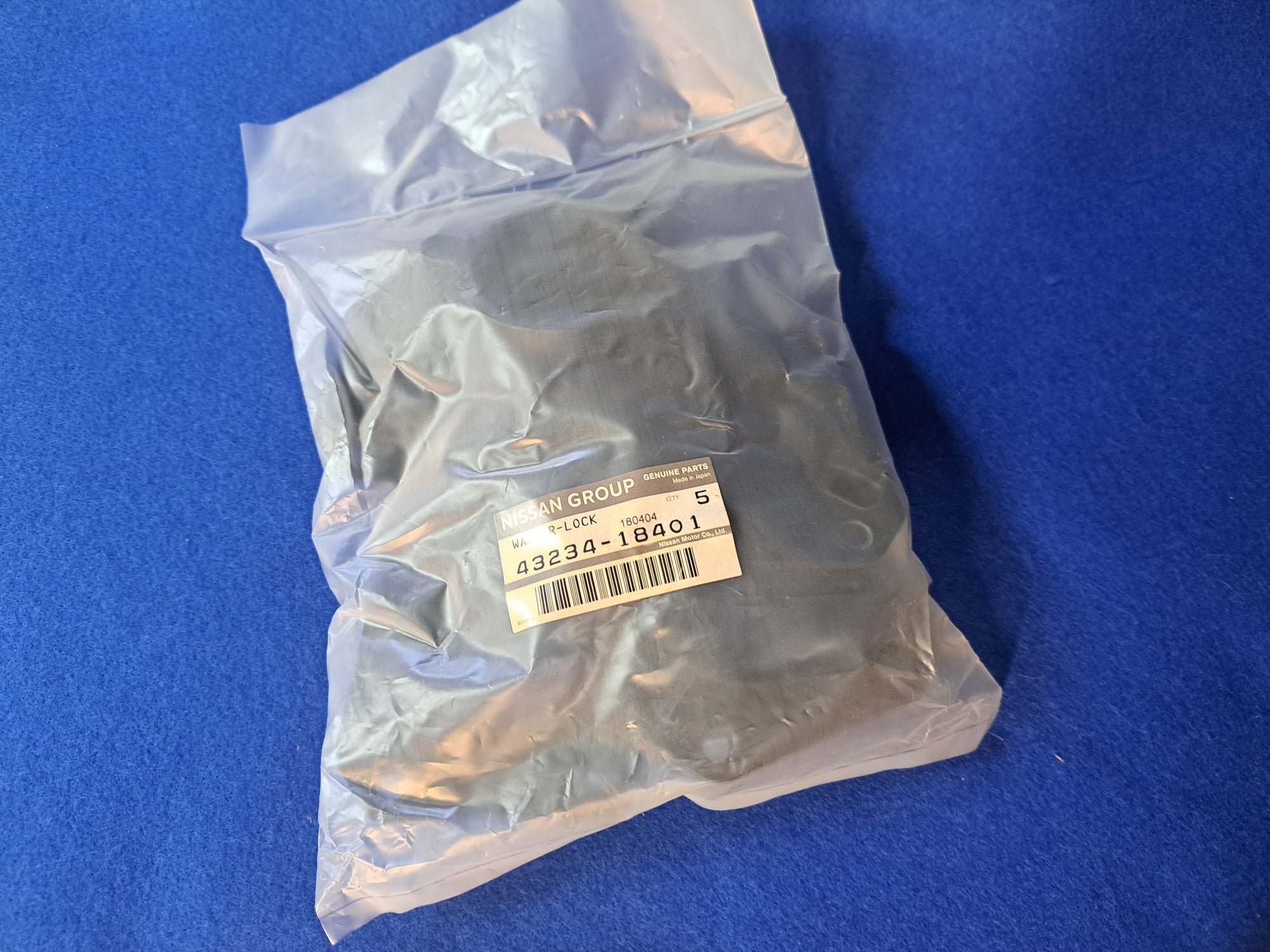 Datsun Roadster & Fairlady 63, 64, 65, 66, 67, 67 1/2, 68, 69 & 70  Rear Axle Grease Catcher