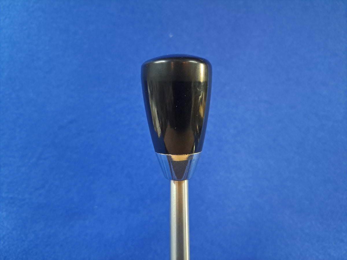Datsun Roadster 1600 &amp; 2000 67 1/2 , 68, 69 &amp; 70 Stunning Replica Shift Knob ( CLICK ON EACH RECTANGLE BOX TO VIEW THE DIFFERENT KNOBS) SCROLL THE PAGE FOR MANUFACTURING DETAILS