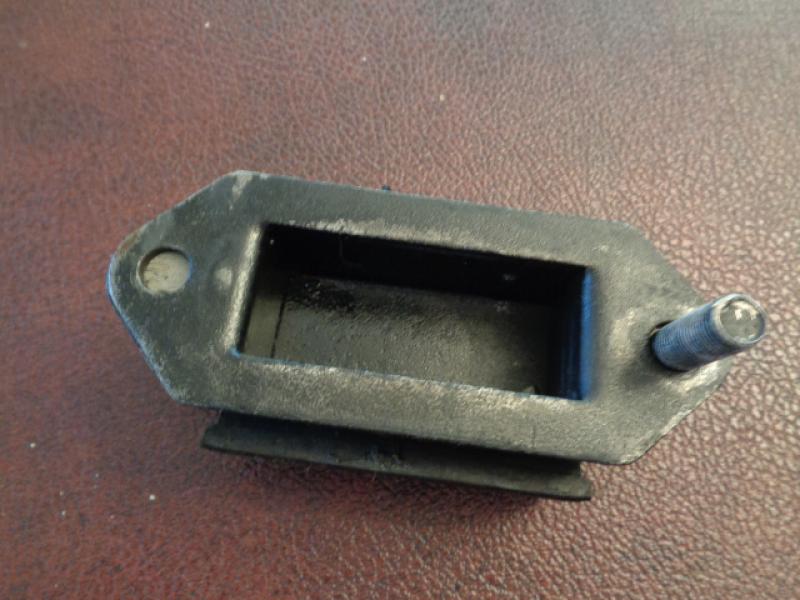 Datsun Roadster 68, 69 and 70 1600 4 speed engine & transmission mount set
