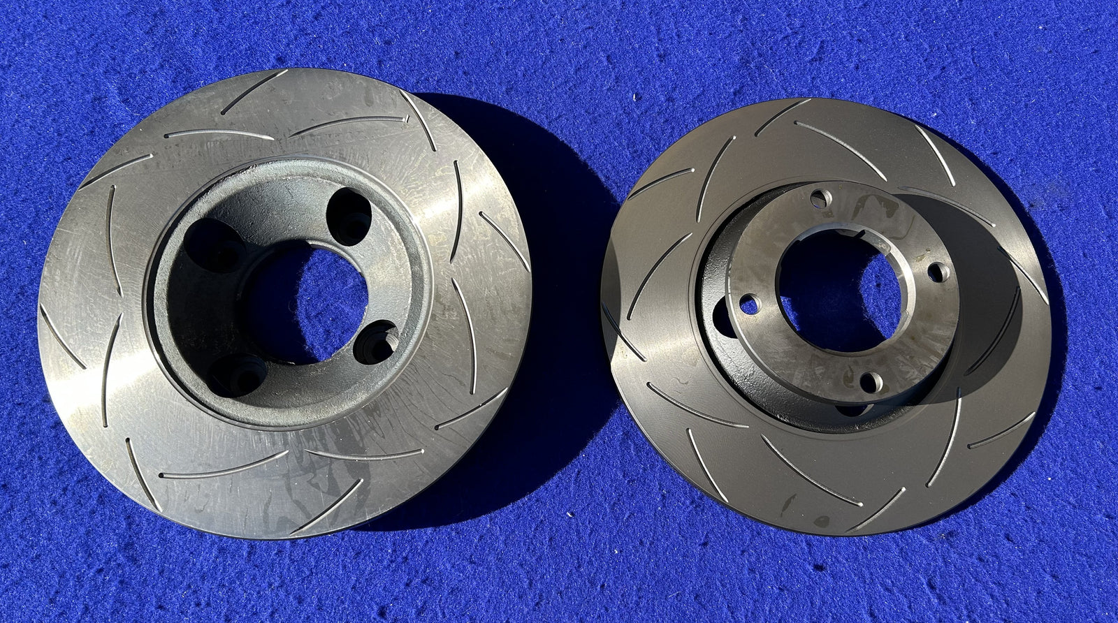 Datsun Roadster slotted front brake rotors