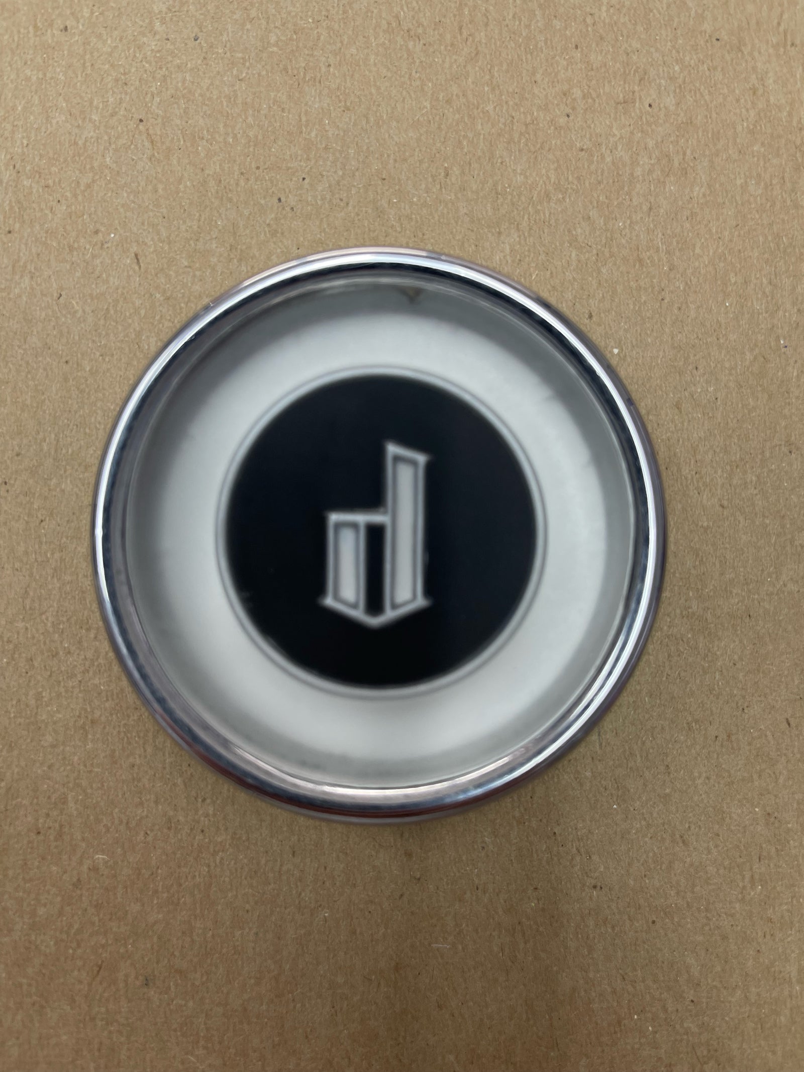 Datsun Fairlady & Roadster Horn Button clear insert after install of our part