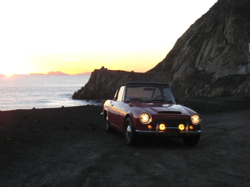 Datsun Fairlady & Roadster Everwing Fog Lamp lenses in Amber
