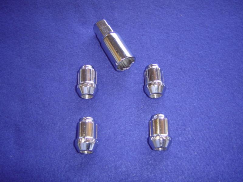 Datsun Metric 12mm by 1.25 locking lug nut kit 4