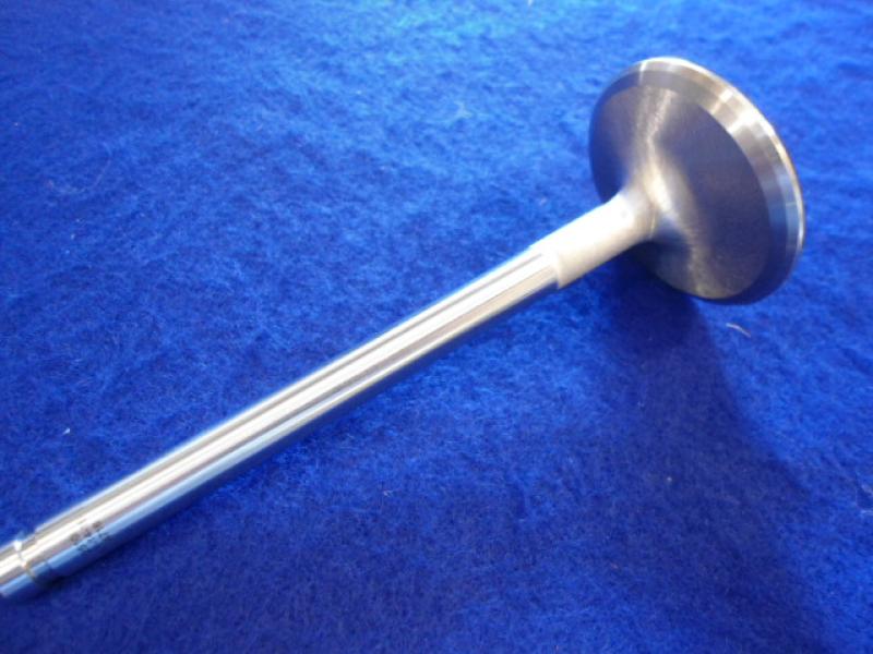 Datsun Roadster 2000 U20 8 pieces oversize swirl cut stainless valve set