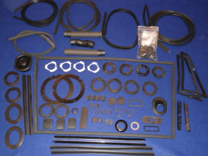Datsun Roadster 65 - 67 Full &amp; Complete Weather-strip Kit 98 Pieces
