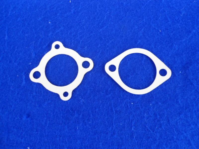 Datsun Roadster 67 1/2 - 70 4 and 2 hole thermostat housing gaskets 1600