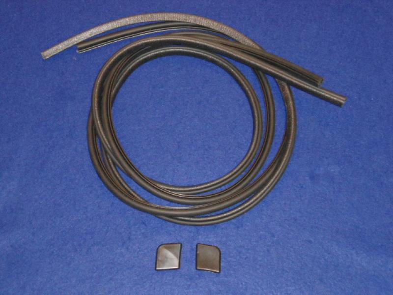 Datsun Roadster 67 1/2 - 70 Door rubber kit w/pillar caps