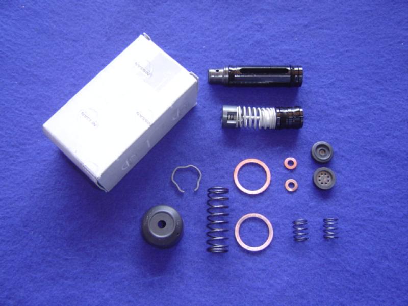 Datsun Roadster '67 1/2 - '70 Tandem Master Major Rebuild Kit