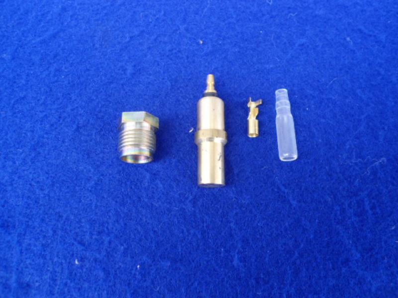 Datsun Roadster 67 1/2 - 70 Water temperature sender w/metric nut