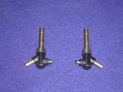 Datsun Roadster 68, 69 & 70 2000 Su Nozzle Pair