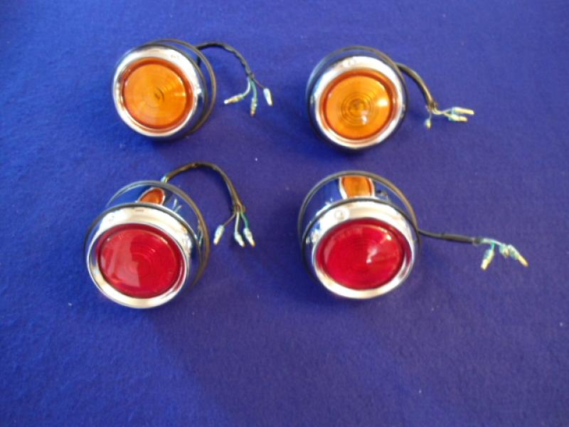 Datsun Roadster 68/69 , amber tail lamps, 2 - 3 wire stop lamps