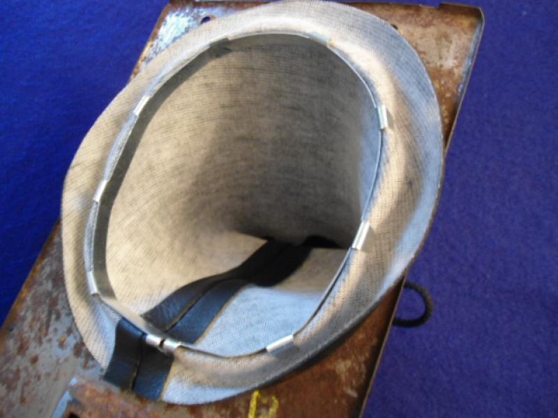 Datsun Roadster 68 - 70 1600 & 2000 Shift boot retaining ring