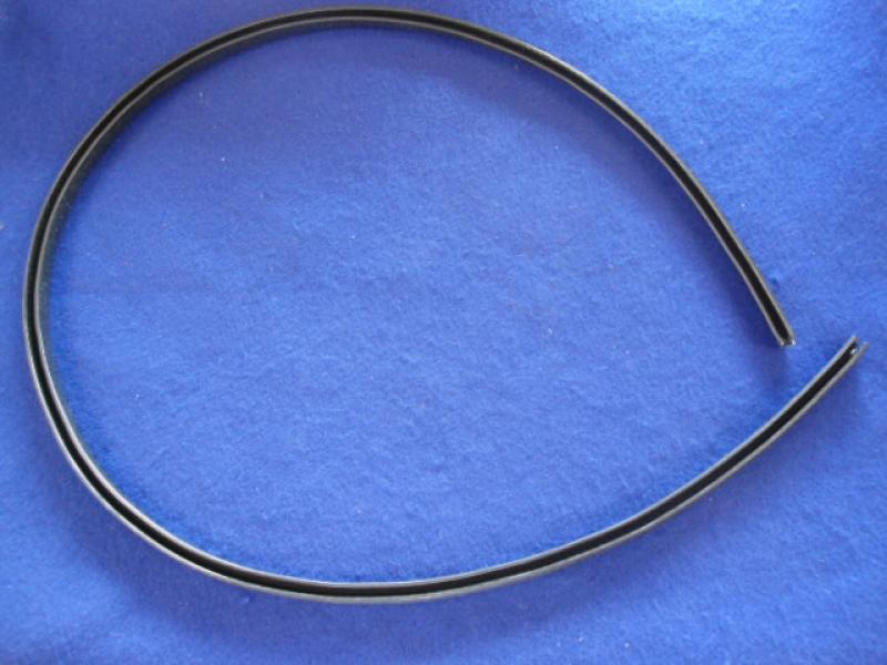 Datsun Roadster 68 - 70 3 front windshield pads w/ top trim piece