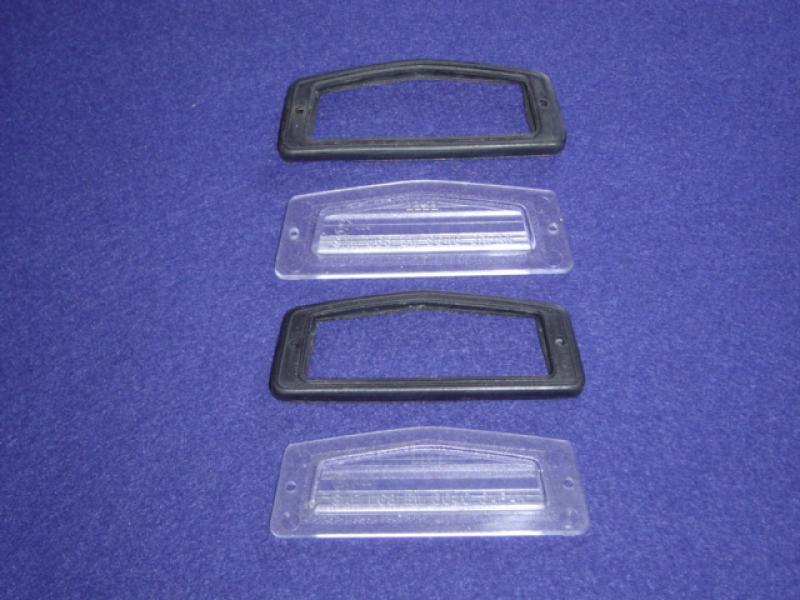 Datsun Roadster 68 70 License Lamp minor rebuild kit: bulbs, Lenses & 2 - rubber lens gaskets
