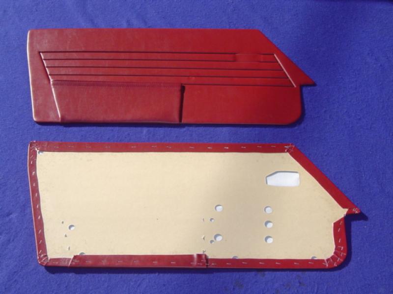 Datsun Roadster 68 - 70 Red Door Panel Regular Pockets