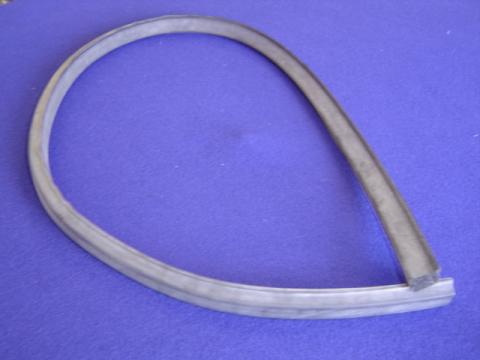 Datsun Roadster & Fairlady 63, 64, 65, 66, 67, 671/2, 68, 69 & 70 Soft Top Weather-strip