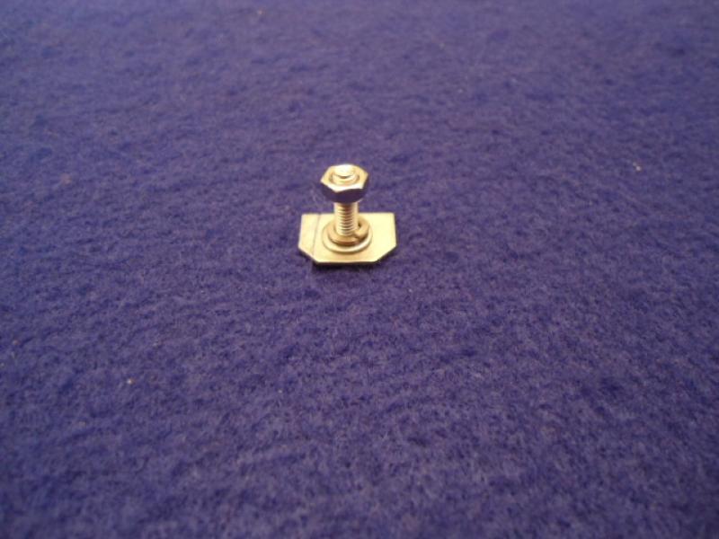 Datsun Roadster & Fairlady Side Molding trim clip SHORT for the early model concave type trim.