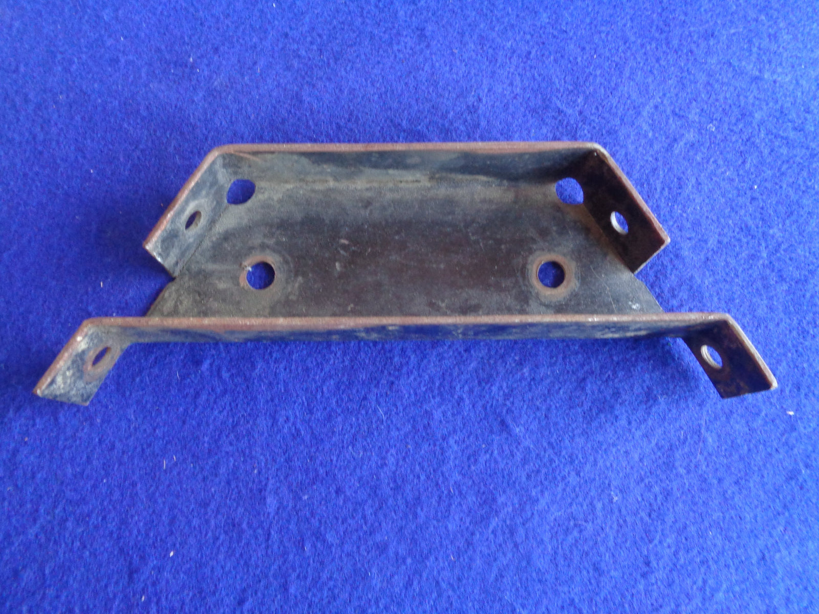 Datsun roadster 65, 66 and 67 Transmission mount support plate