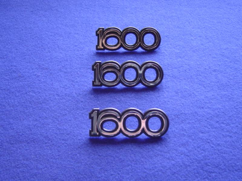 Roadster 67 1/2, 68, 69 and 70 Datsun & 1600 Full Metal Emblem Kit