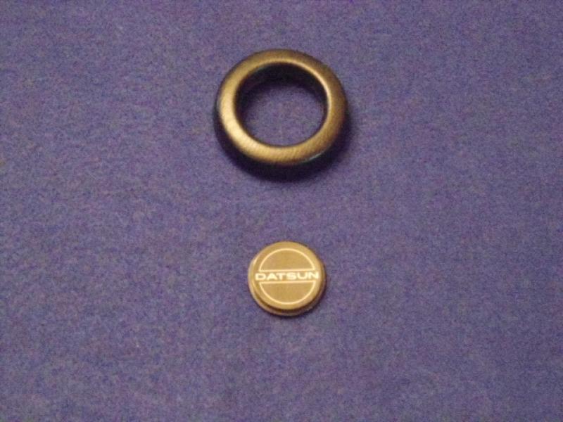 Roadster 67 1/2 Horn Button Refinishing Pad & Datsun Center Piece